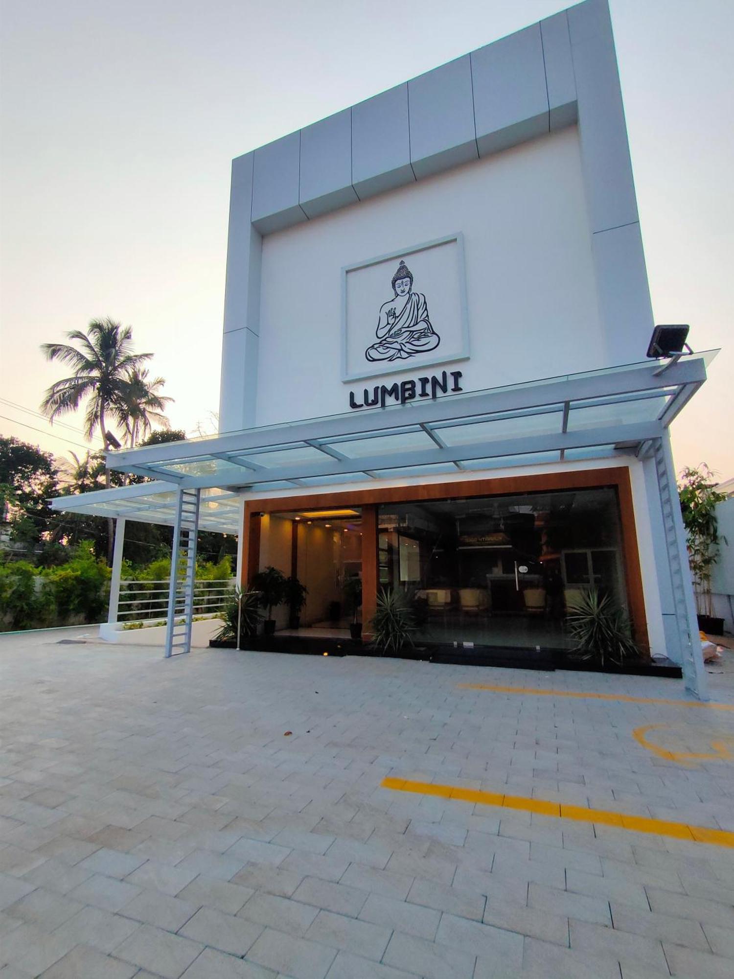 Lumbini Supreme Ξενοδοχείο Thrissur Εξωτερικό φωτογραφία
